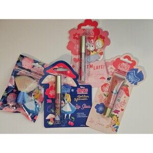 4 PC Lot Disney Alice In Wonderland Lip Glosses & Kabuki Brush - NEW IN PACKAGE